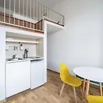 Guesthost - Magenta Long Let Apts Milánó