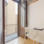 Guesthost - Magenta Long Let Apts Apartman Milánó