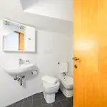 Apartman Guesthost - Magenta Long Let Apts Milánó