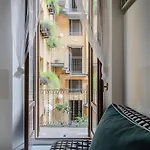 Guesthost - Magenta Long Let Apts Apartman Milánó