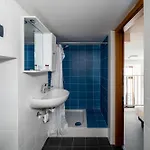 Guesthost - Magenta Long Let Apts Apartman