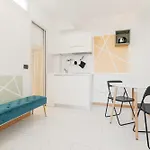 Apartman Guesthost - Magenta Long Let Apts