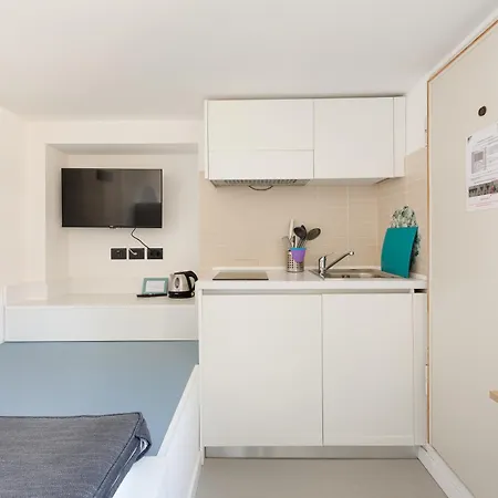 شقة Guesthost - Magenta Long Let Apts ميلان